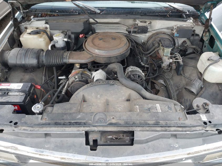 1992 Chevrolet Gmt-400 C1500 VIN: 1GCDC14K5NZ203950 Lot: 43896358