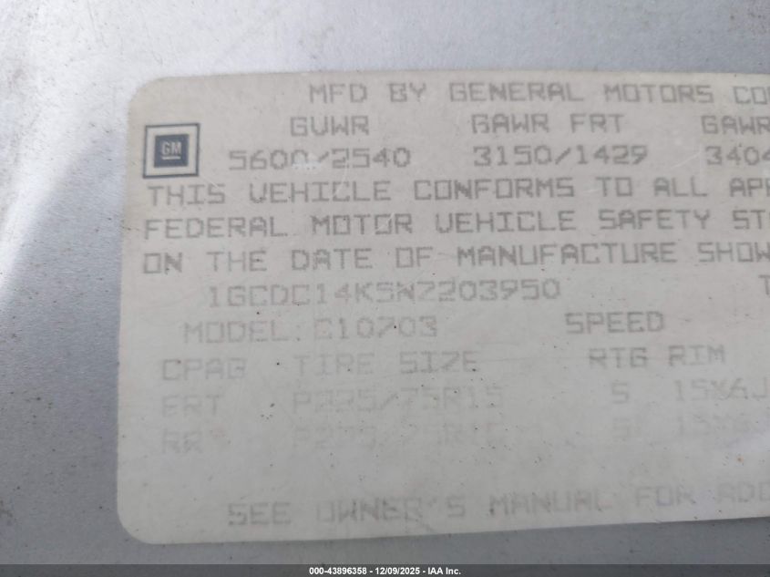 1992 Chevrolet Gmt-400 C1500 VIN: 1GCDC14K5NZ203950 Lot: 43896358