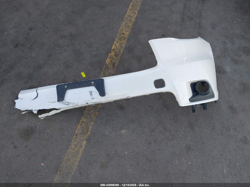 2015 Toyota Highlander Xle VIN: 5TDJKRFHXFS218677 Lot: 43896360