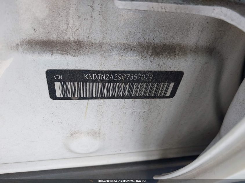 2016 Kia Soul VIN: KNDJN2A29G7357079 Lot: 43896374