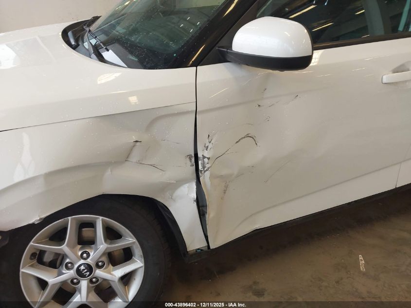 2021 Kia Soul S VIN: KNDJ23AU4M7786481 Lot: 43896402