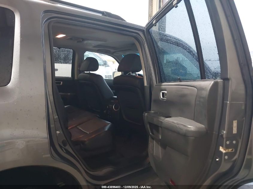 2012 Honda Pilot Touring VIN: 5FNYF4H94CB011102 Lot: 43896403