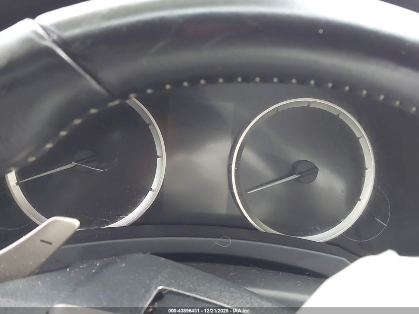 2016 Lexus Is 200T VIN: JTHBA1D23G5032590 Lot: 43896431