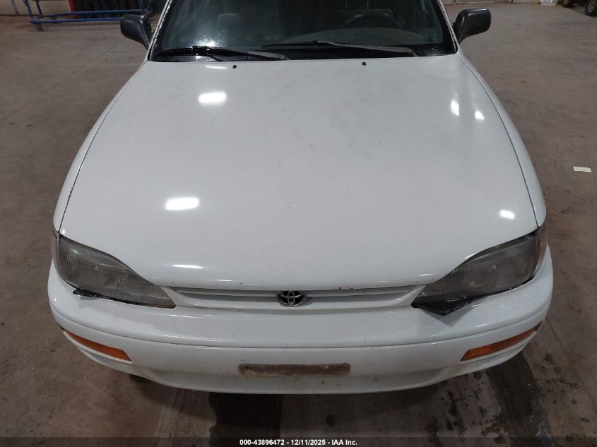 1995 Toyota Camry Le VIN: 4T1SK12E0SU498936 Lot: 43896472