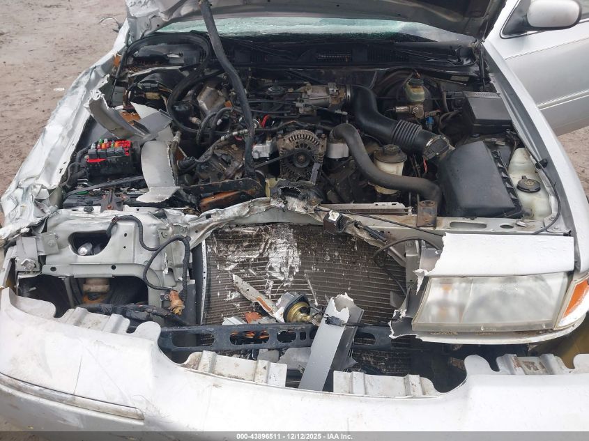 2000 Mercury Grand Marquis Ls VIN: 2MEFM75W1YX658703 Lot: 43896511