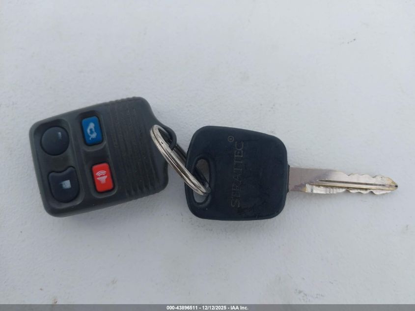 2000 Mercury Grand Marquis Ls VIN: 2MEFM75W1YX658703 Lot: 43896511