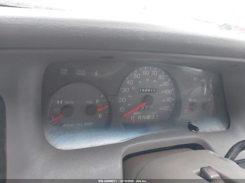 2000 Mercury Grand Marquis Ls VIN: 2MEFM75W1YX658703 Lot: 43896511