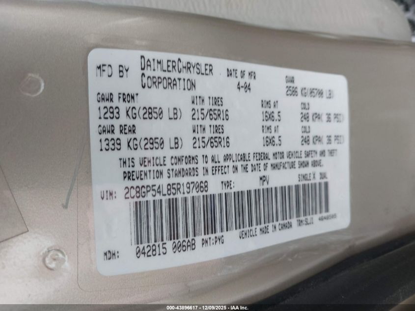 2005 Chrysler Town & Country Touring VIN: 2C8GP54L85R197068 Lot: 43896617