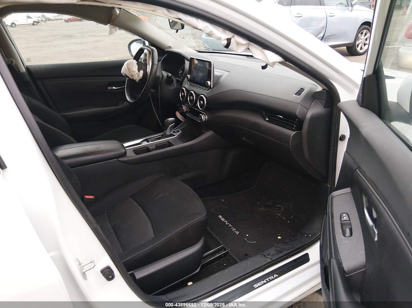 VIN 3N1AB8CV5MY317646 2021 NISSAN SENTRA SV XTRONIC CVT