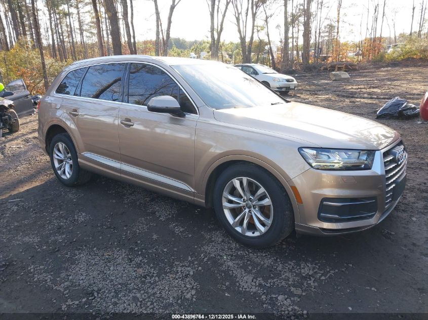 AUDI Q7 2.0T PREMIUM