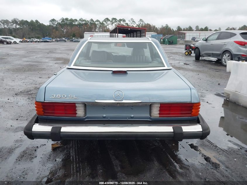1985 Mercedes-Benz 380 Sl VIN: WDBBA45C0FA018130 Lot: 43896775