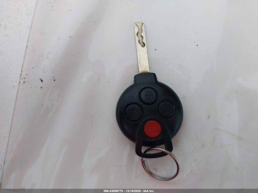 2008 Smart Fortwo Passion/Pure VIN: WMEEJ31X28K091211 Lot: 43896778