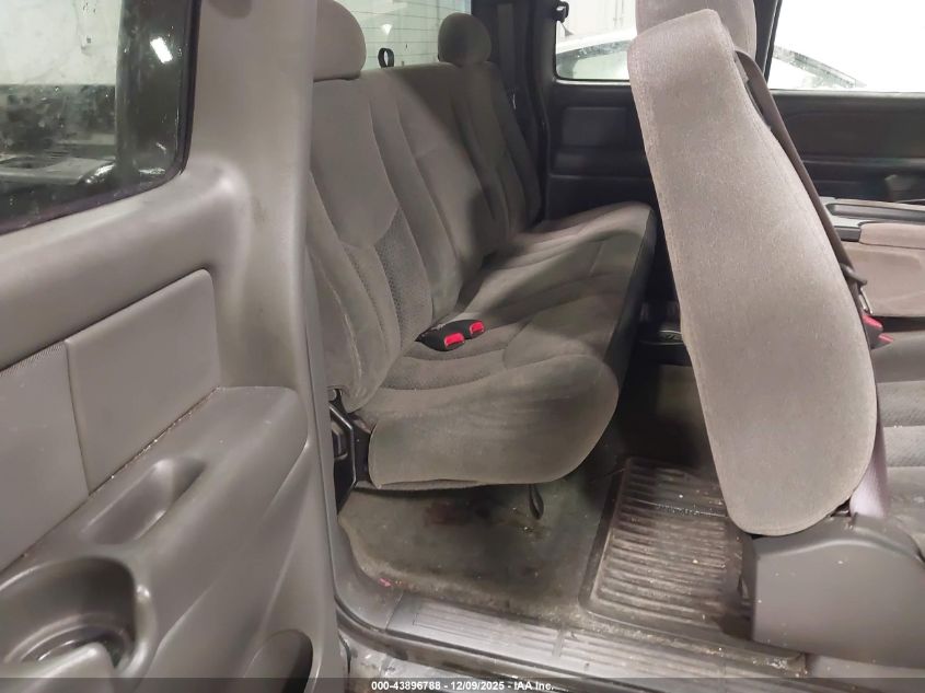 2003 Chevrolet Silverado 1500 Ls VIN: 2GCEK19T831214052 Lot: 43896788