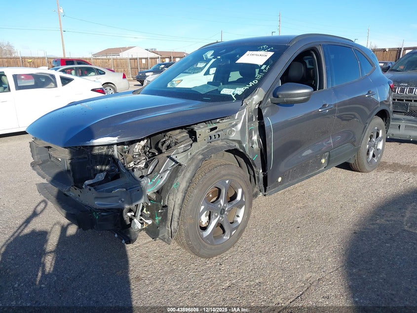 1FMCU9NA9SUA88741 2025 FORD ESCAPE photo no. 2