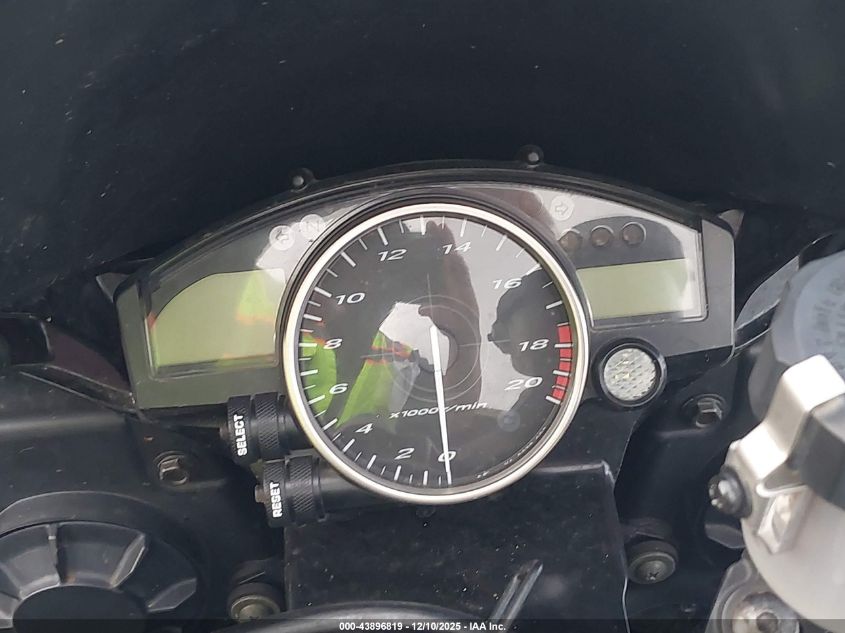 2006 Yamaha Yzfr6 L VIN: JYARJ12E76A004662 Lot: 43896819