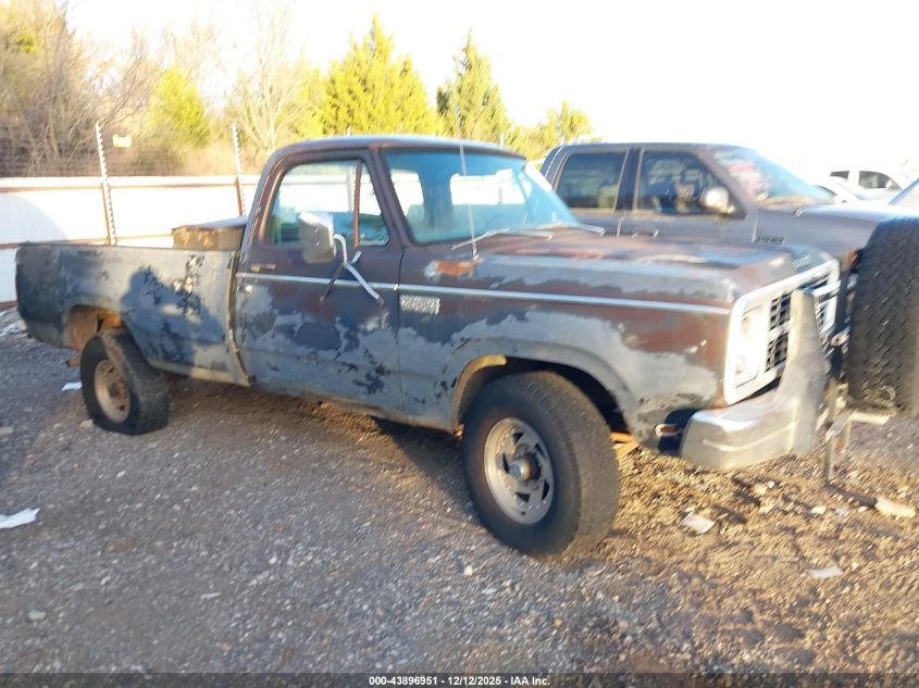 1980 Dodge W-Series VIN: W24JEAS18377 Lot: 43896951