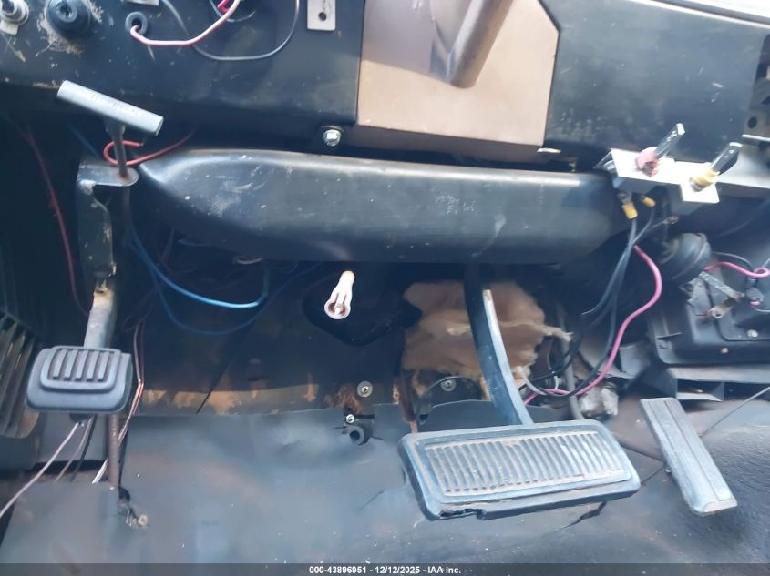 1980 Dodge W-Series VIN: W24JEAS18377 Lot: 43896951