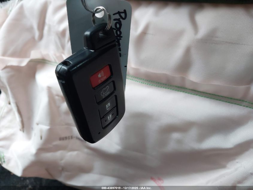 2018 Toyota Rav4 Limited VIN: JTMDFREV8JJ231099 Lot: 43897019