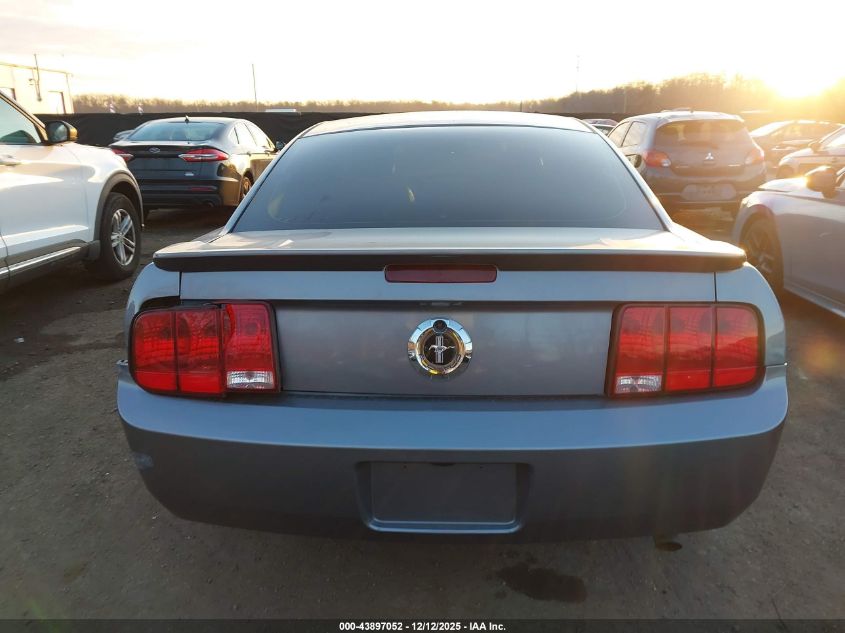 2007 Ford Mustang V6 Deluxe/V6 Premium VIN: 1ZVFT80NX75341573 Lot: 43897052