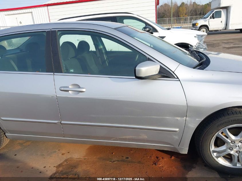 2007 Honda Accord 2.4 Se VIN: 1HGCM56317A171703 Lot: 43897116