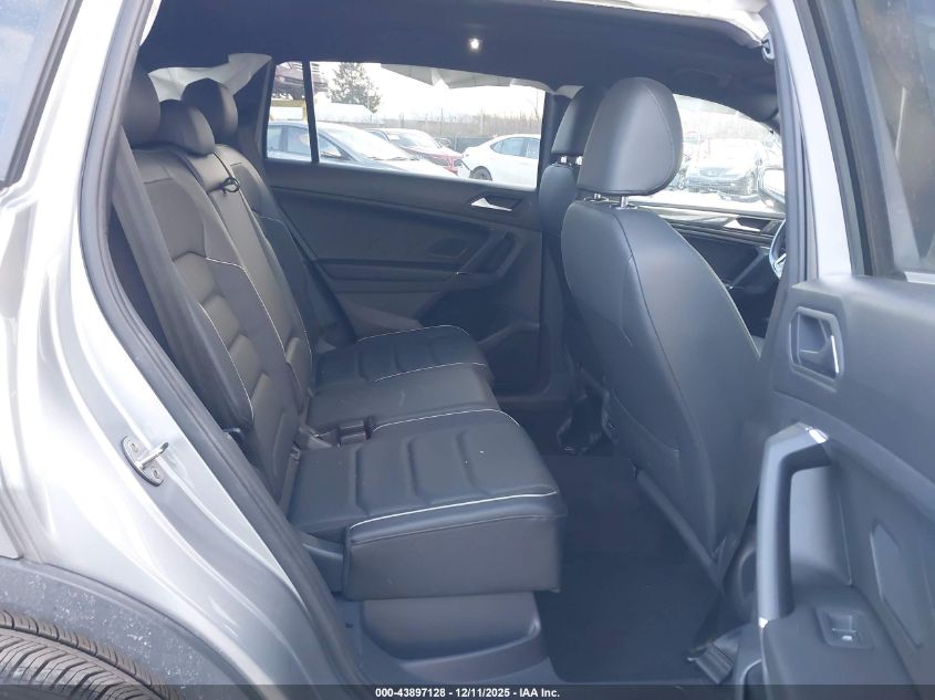 2020 Volkswagen Tiguan 2.0T Sel Premium R-Line VIN: 3VV4B7AX9LM134878 Lot: 43897128