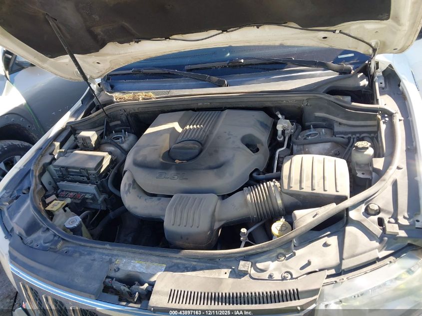 2011 Jeep Grand Cherokee Overland VIN: 1J4RS6GG0BC611360 Lot: 43897163