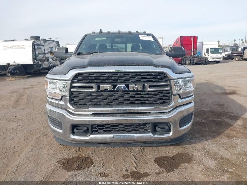 2022 Ram 3500 Tradesman 4X4 8' Box VIN: 3C63RRGL1NG316105 Lot: 43897183