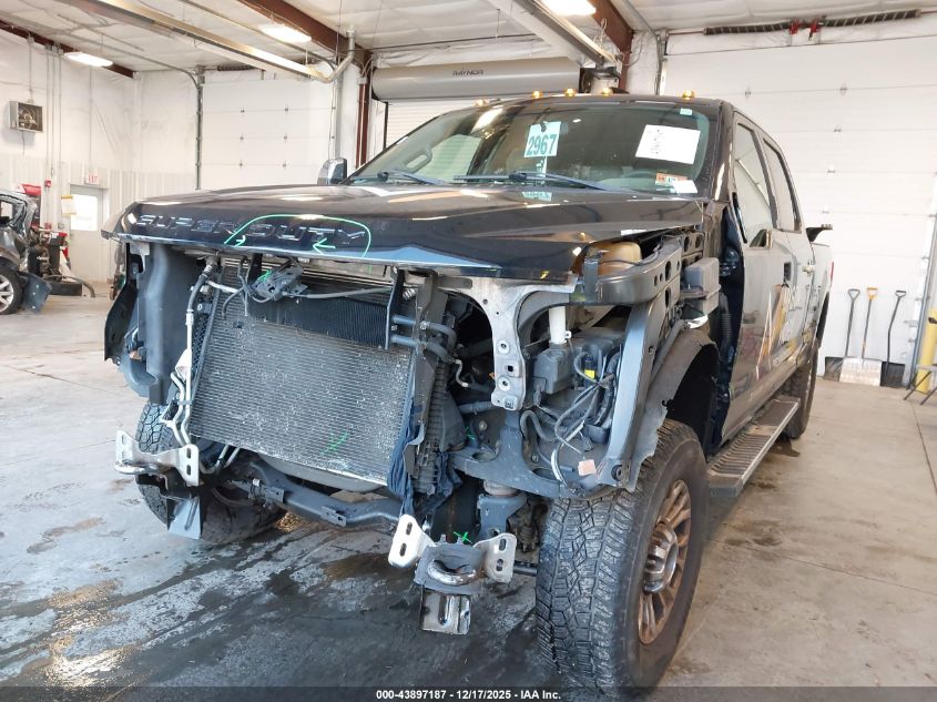 2017 Ford F-350 Xlt VIN: 1FT8W3B64HEE90400 Lot: 43897187