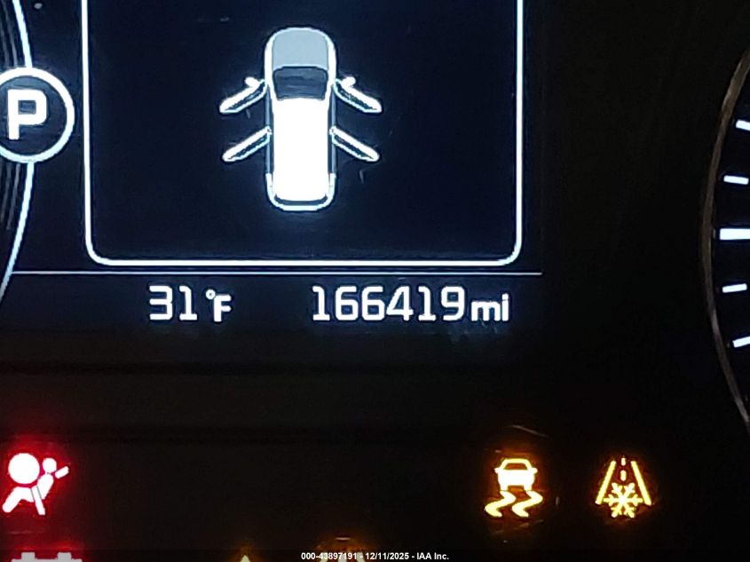 2018 Kia Sorento 2.4L Lx VIN: 5XYPGDA39JG367369 Lot: 43897191