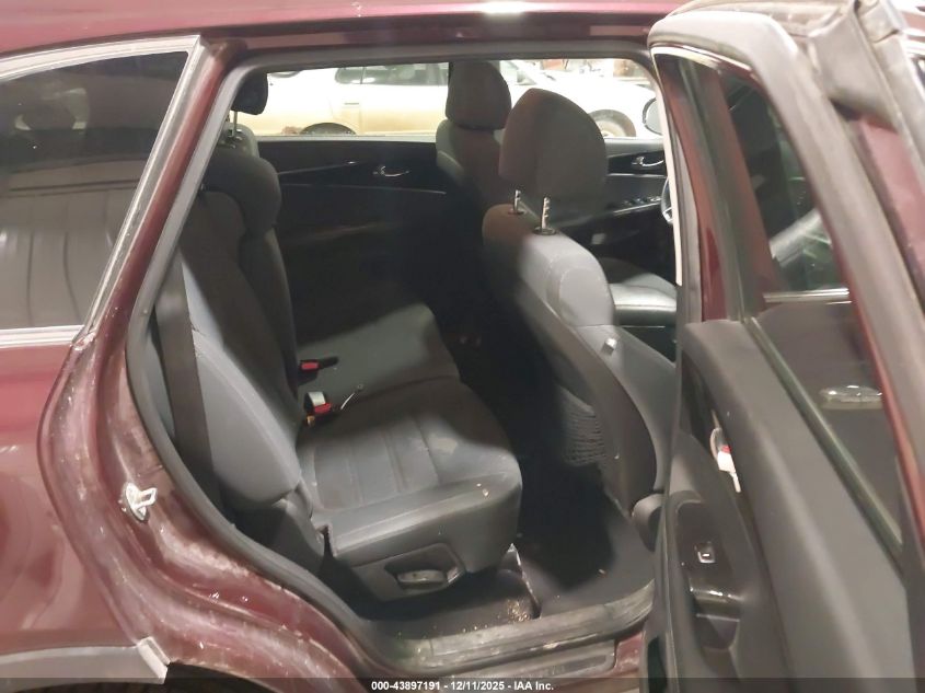 2018 Kia Sorento 2.4L Lx VIN: 5XYPGDA39JG367369 Lot: 43897191