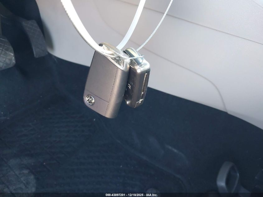 2017 Volkswagen Golf Sportwagen Tsi S/Tsi Se/Tsi Sel VIN: 3VWC17AU0HM532052 Lot: 43897201