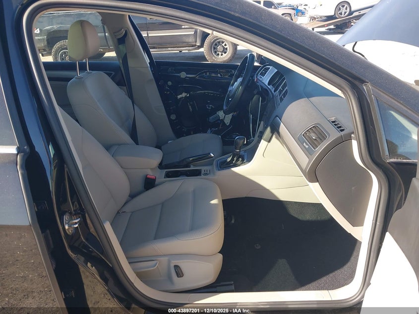 2017 Volkswagen Golf Sportwagen Tsi S/Tsi Se/Tsi Sel