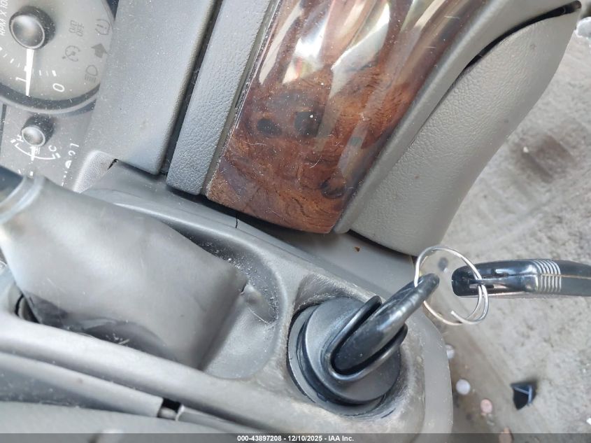 2009 Mercury Grand Marquis Ls (Fleet Only) VIN: 2MEHM75V59X636396 Lot: 43897208