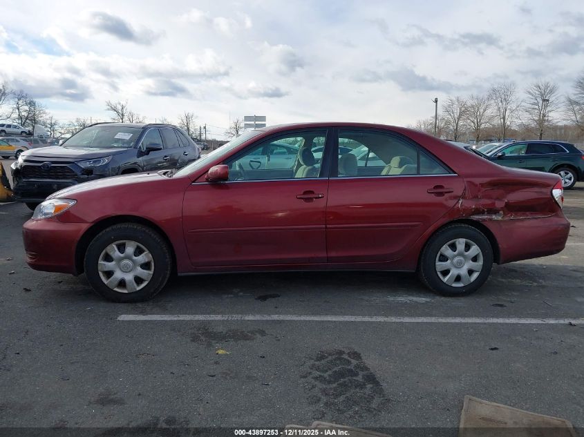 2003 Toyota Camry Le VIN: 4T1BE32K13U143803 Lot: 43897253