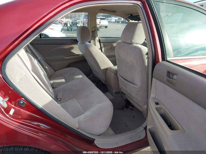 2003 Toyota Camry Le VIN: 4T1BE32K13U143803 Lot: 43897253