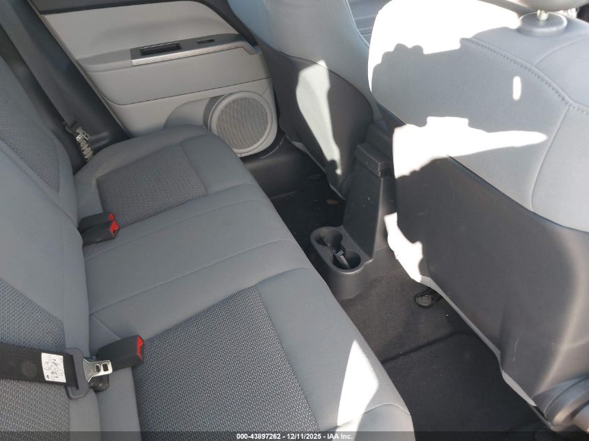 2007 Jeep Compass Sport VIN: 1J8FT47W27D255960 Lot: 43897262