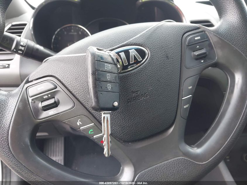 2017 Kia Forte Lx VIN: 3KPFK4A72HE049159 Lot: 43897283