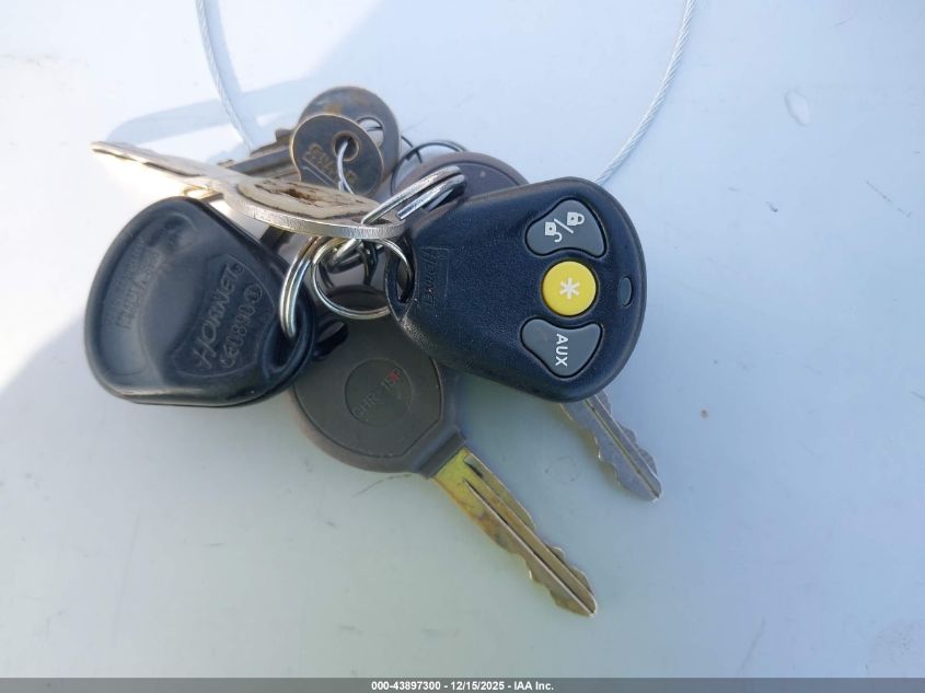 2000 Jeep Grand Cherokee Laredo VIN: 1J4G248S3YC302215 Lot: 43897300