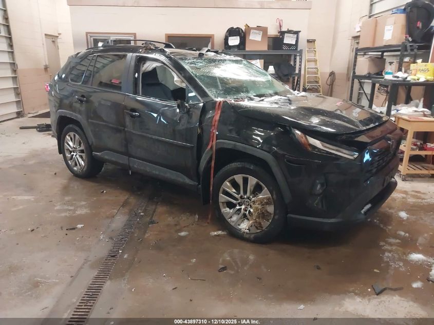 TOYOTA RAV4 XLE PREMIUM