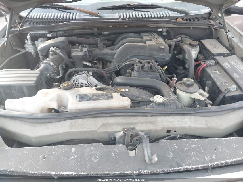 2006 Ford Explorer Eddie Bauer VIN: 1FMEU64E16UB38372 Lot: 43897331