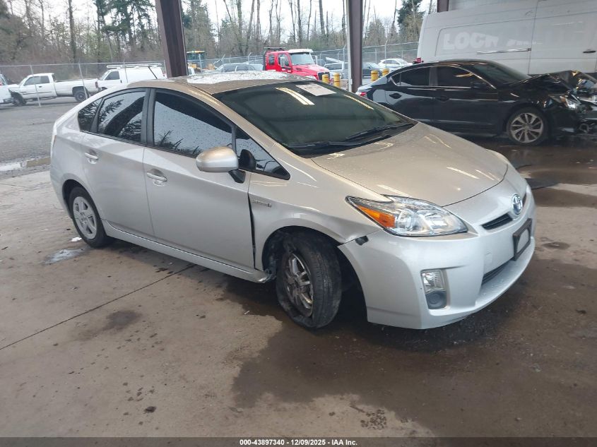 TOYOTA PRIUS THREE
