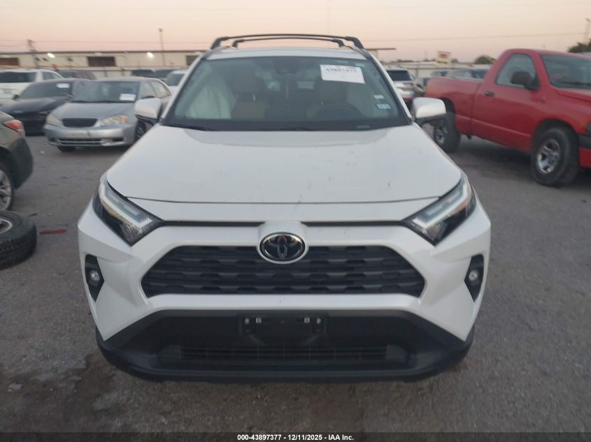 2024 Toyota Rav4 Xle Premium VIN: 2T3C1RFV2RW326389 Lot: 43897377