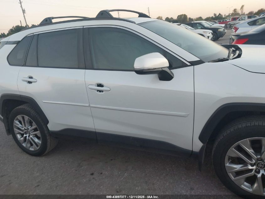 2024 Toyota Rav4 Xle Premium VIN: 2T3C1RFV2RW326389 Lot: 43897377