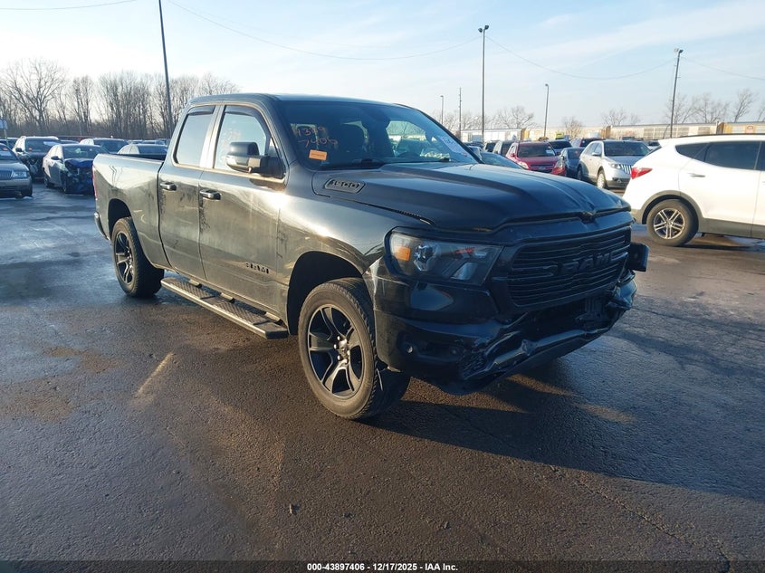 Vin: 1c6rrfbg8ln340263, lot: 44392964, ram 1500 big horn  4x4 6'4 box 20201