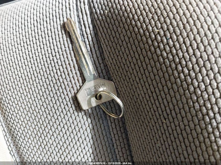 1991 Toyota Camry Dlx VIN: 4T1SV21E6MU315878 Lot: 43897418