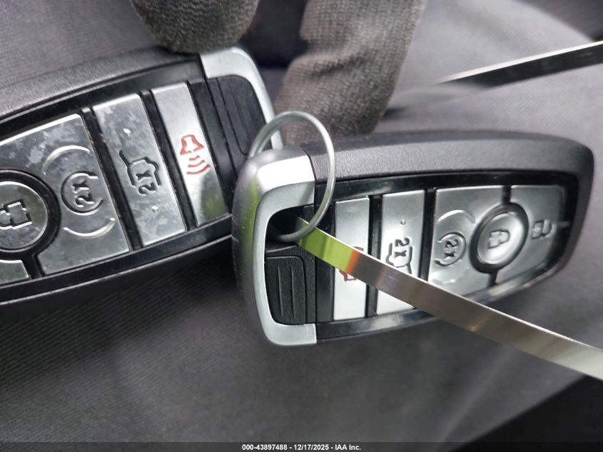 2025 Ford Expedition Active VIN: 1FMJU1H81SEA04200 Lot: 43897488