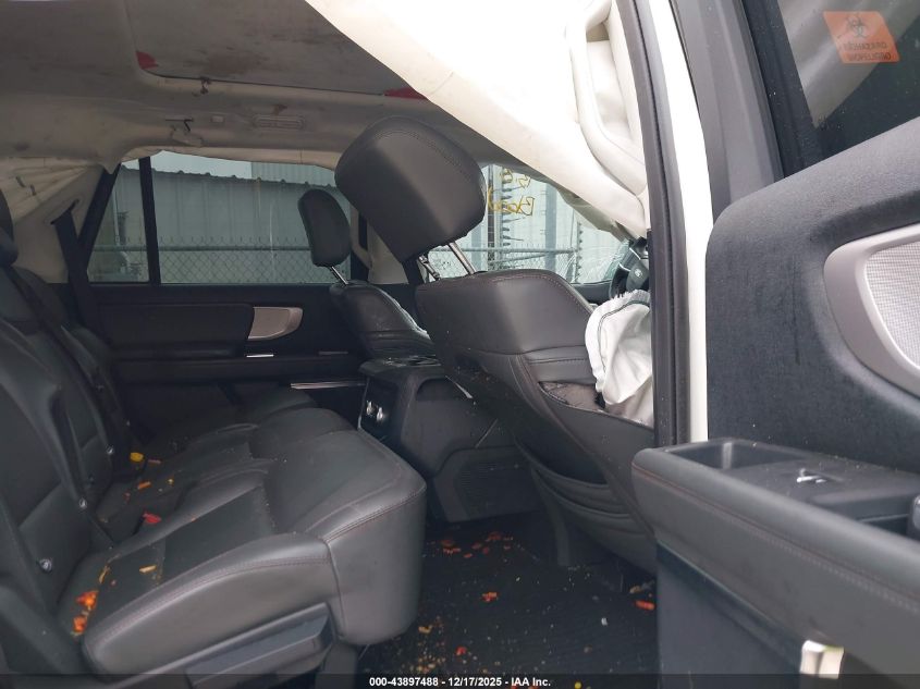 2025 Ford Expedition Active VIN: 1FMJU1H81SEA04200 Lot: 43897488