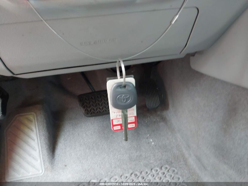 2017 Toyota Camry Le VIN: 4T1BF1FK8HU727408 Lot: 43897510