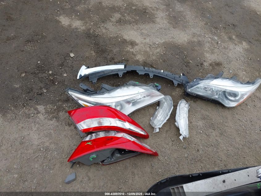 2017 Toyota Camry Le VIN: 4T1BF1FK8HU727408 Lot: 43897510