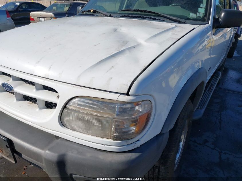 2000 Ford Explorer Xls VIN: 1FMDU62X3YZA13900 Lot: 43897526